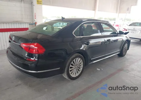 2016 Volkswagen Passat 1.8T Se z USA, uszkodzony, nr VIN 1VWBS7A33GC048666